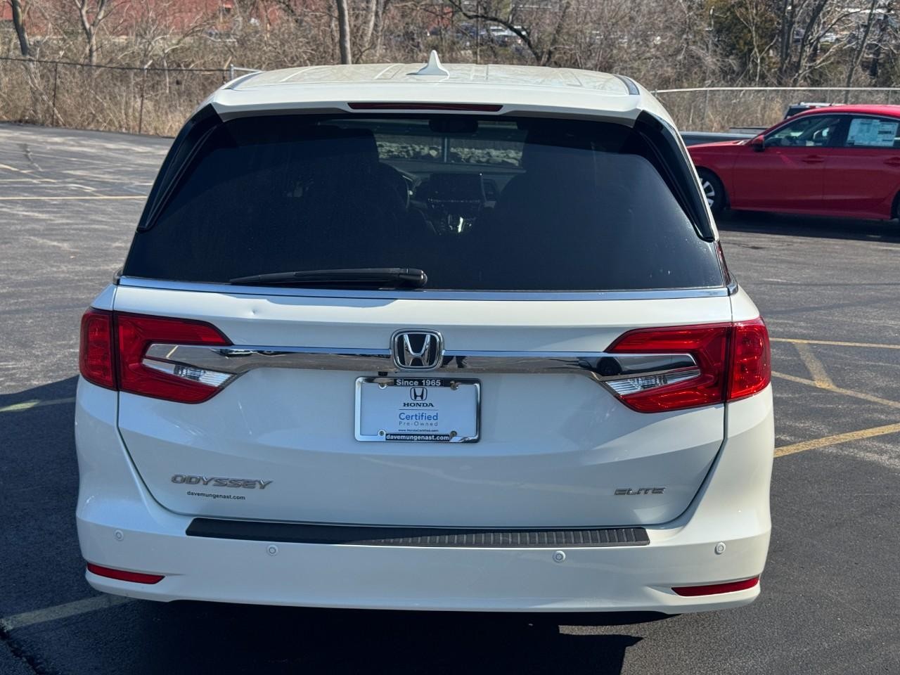 Honda Odyssey Vehicle Full-screen Gallery Image 06