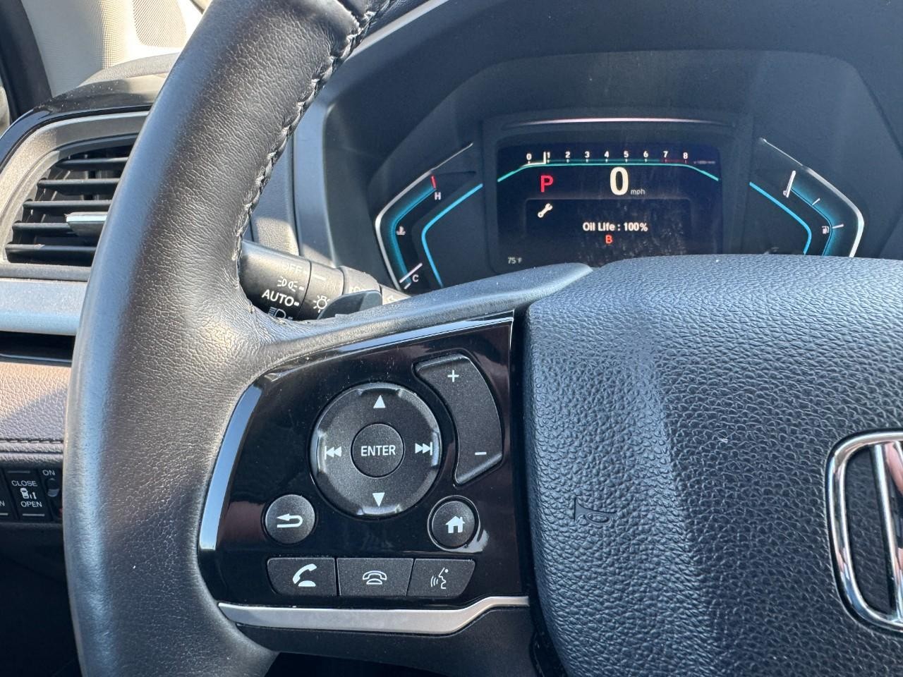 Honda Odyssey Vehicle Full-screen Gallery Image 23