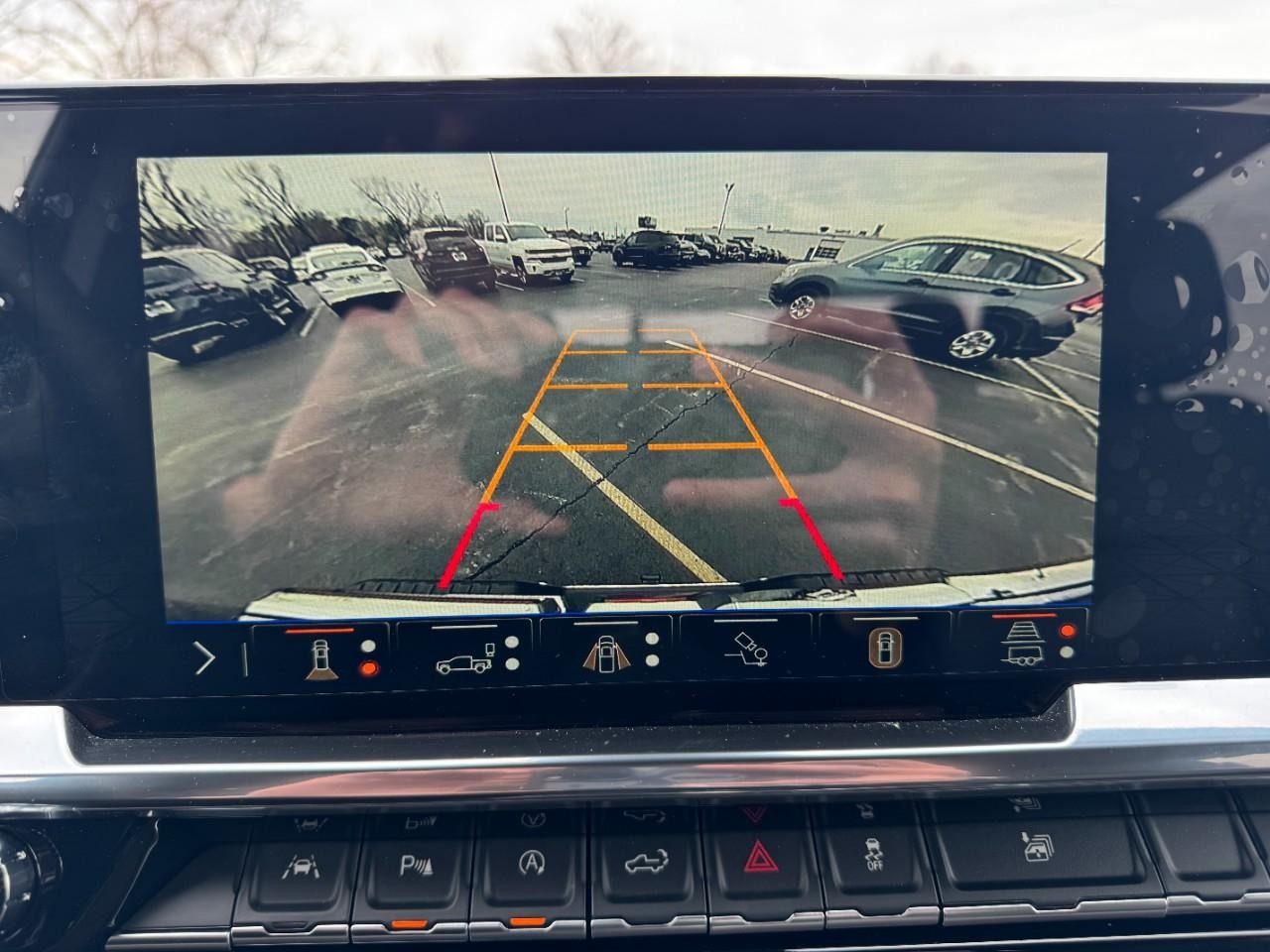 GMC Sierra 1500 Vehicle Full-screen Gallery Image 23