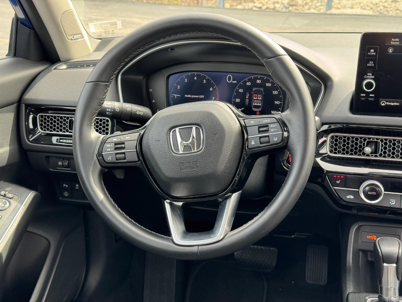 Honda Civic Sedan Vehicle Full-screen Gallery Image 12