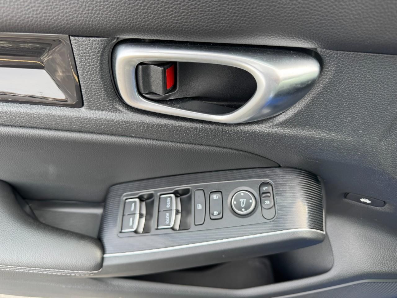 Honda Civic Sedan Vehicle Full-screen Gallery Image 19