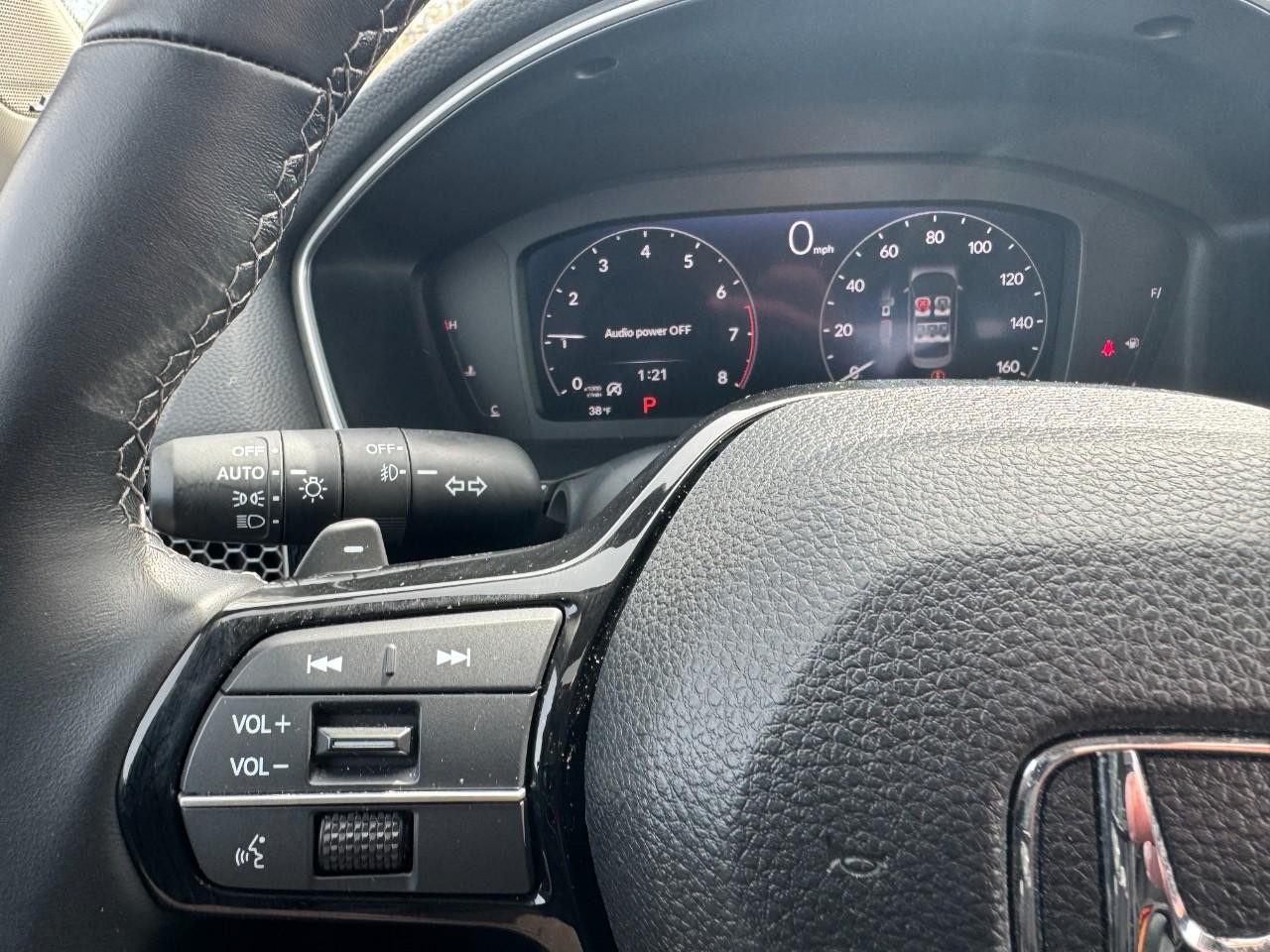 Honda Civic Sedan Vehicle Full-screen Gallery Image 20