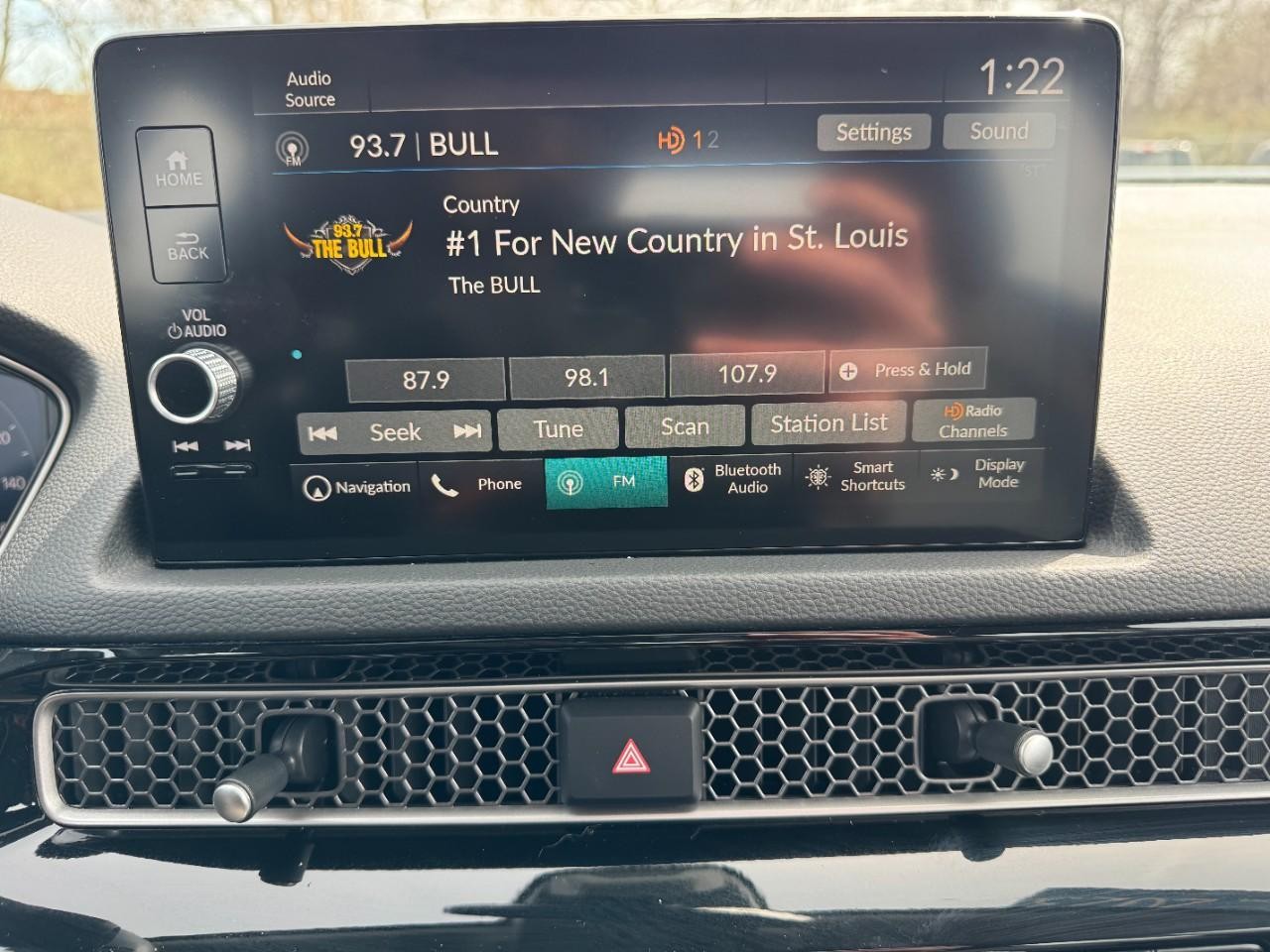 Honda Civic Sedan Vehicle Full-screen Gallery Image 24