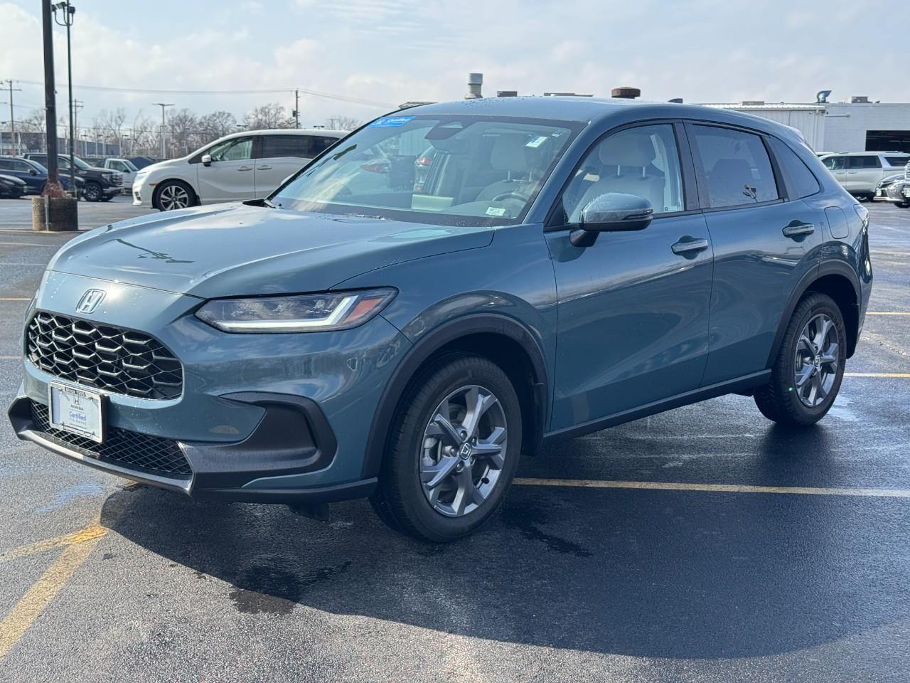 Honda HR-V Vehicle Full-screen Gallery Image 07