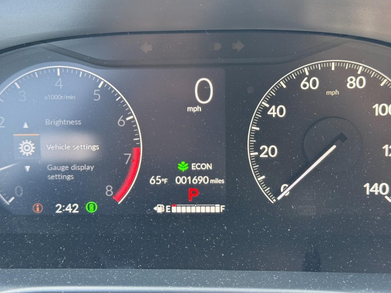 Honda HR-V Vehicle Full-screen Gallery Image 20