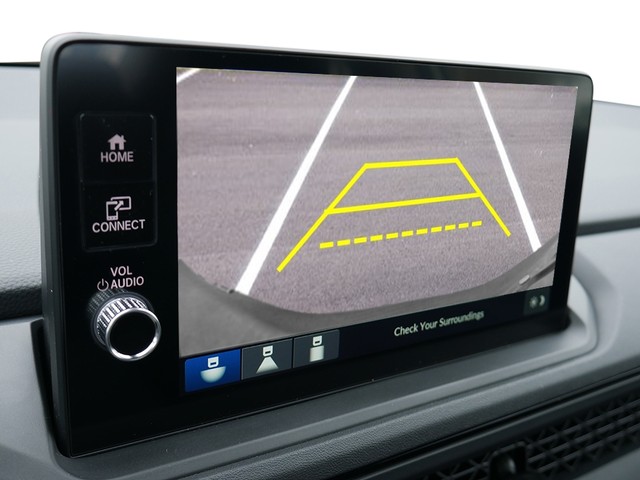 Honda Accord Sedan Vehicle Full-screen Gallery Image 16