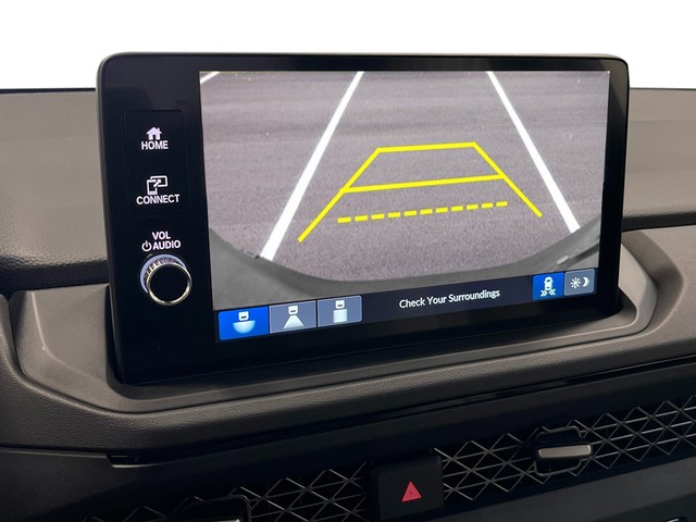 Honda Accord Sedan Vehicle Full-screen Gallery Image 19