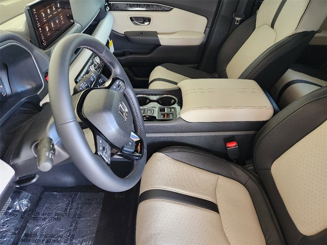 Honda Passport Vehicle Full-screen Gallery Image 10