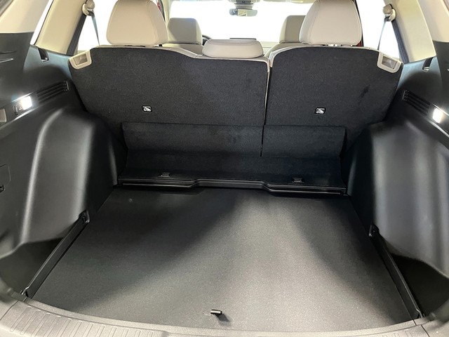 Honda CR-V Vehicle Full-screen Gallery Image 26