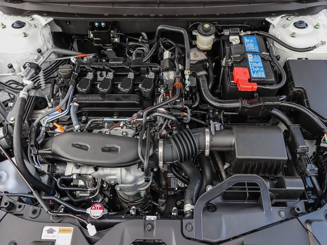 Honda Accord Sedan Vehicle Full-screen Gallery Image 08