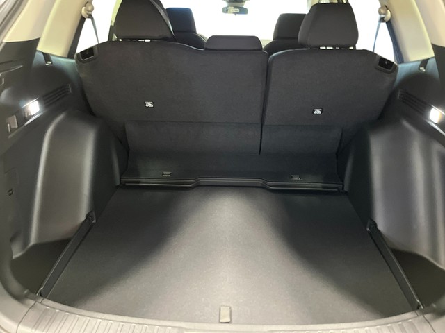 Honda CR-V Vehicle Full-screen Gallery Image 25