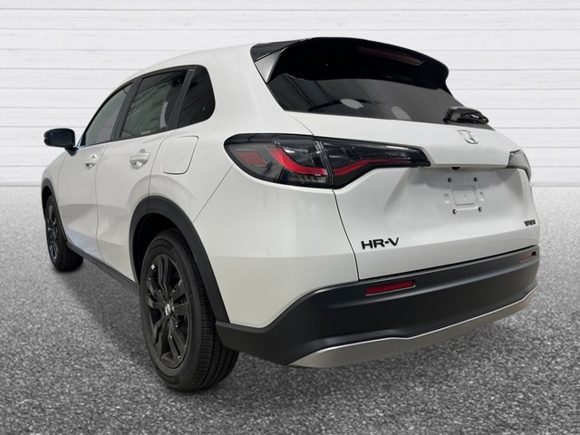 Honda HR-V Vehicle Full-screen Gallery Image 03