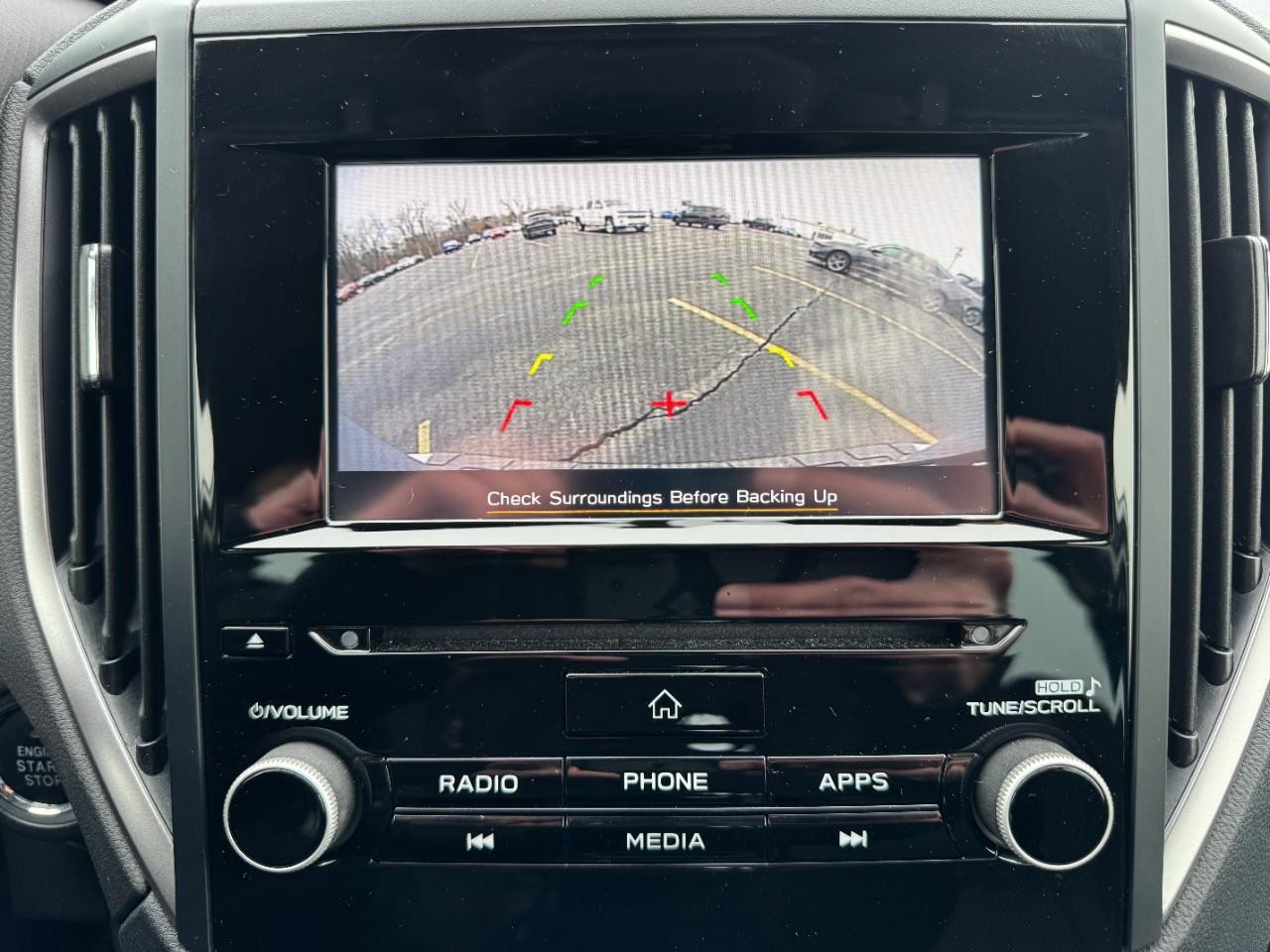 Subaru Forester Vehicle Full-screen Gallery Image 25