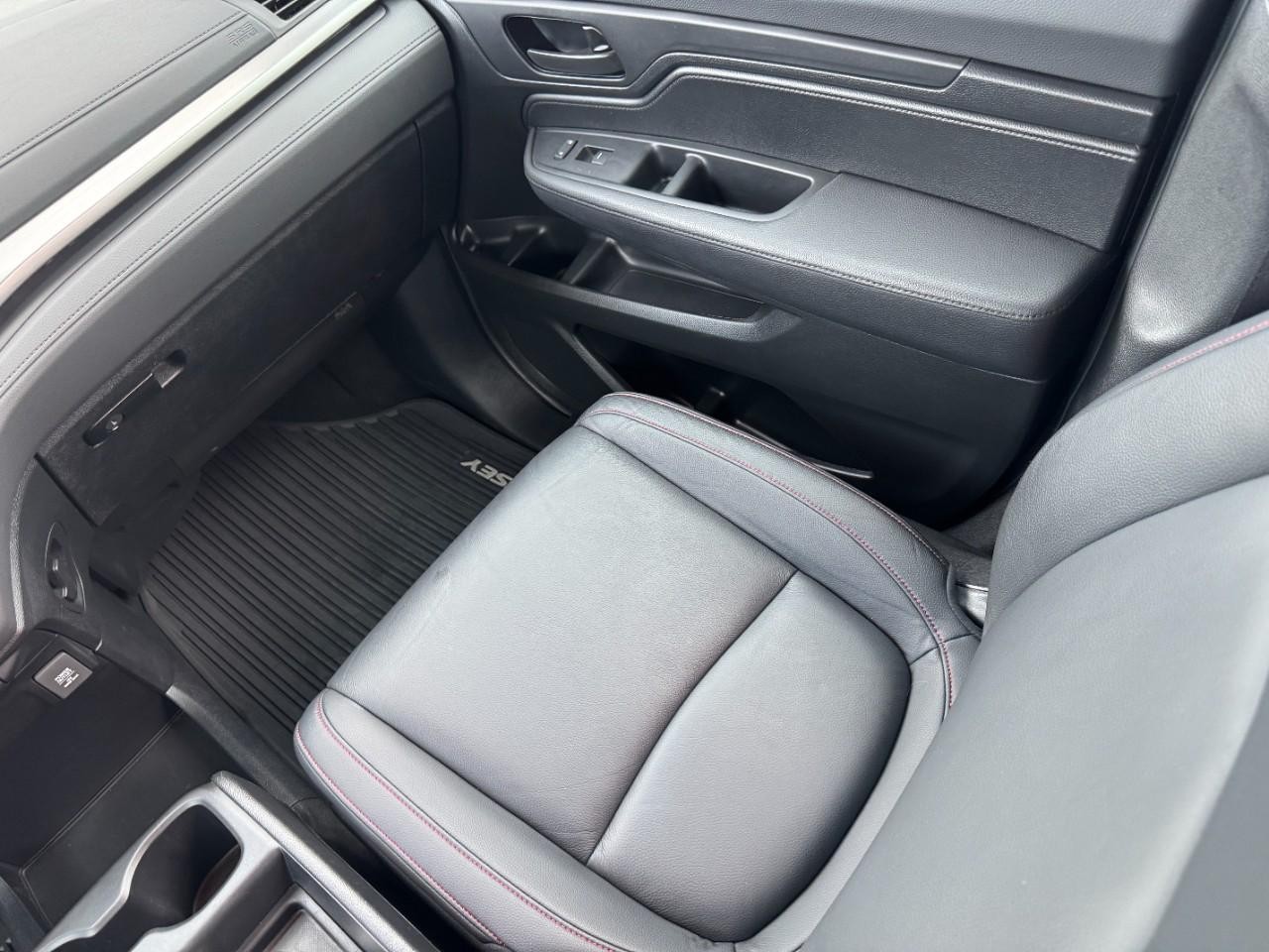 Honda Odyssey Vehicle Full-screen Gallery Image 16