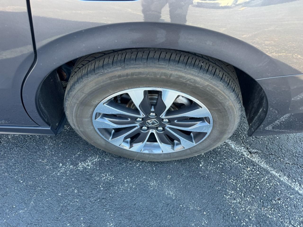 Honda Odyssey Vehicle Full-screen Gallery Image 08