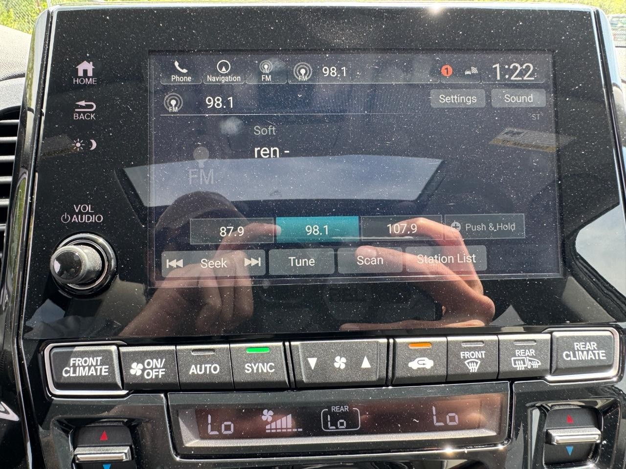 Honda Odyssey Vehicle Full-screen Gallery Image 29