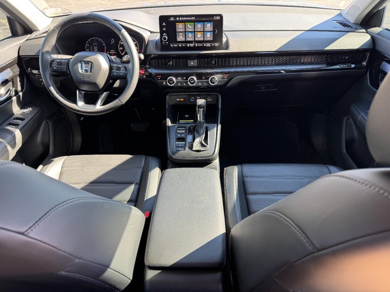 Honda CR-V Vehicle Full-screen Gallery Image 13