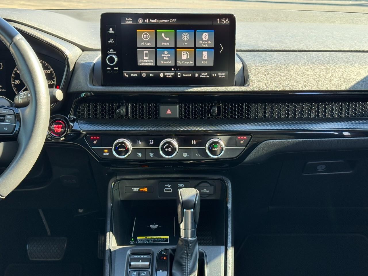 Honda CR-V Vehicle Full-screen Gallery Image 15