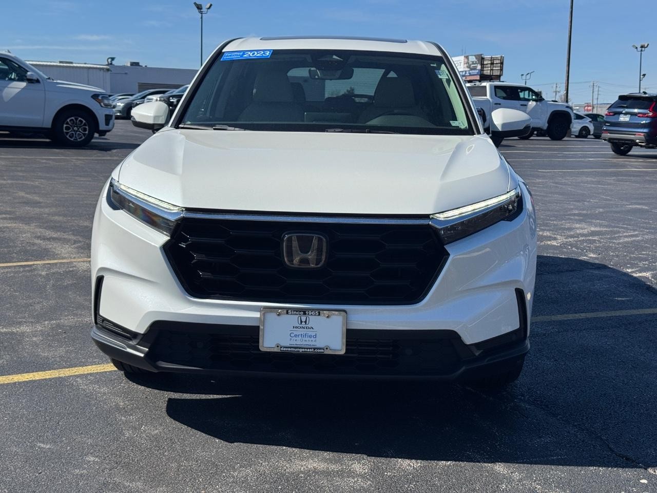 Honda CR-V Vehicle Full-screen Gallery Image 09