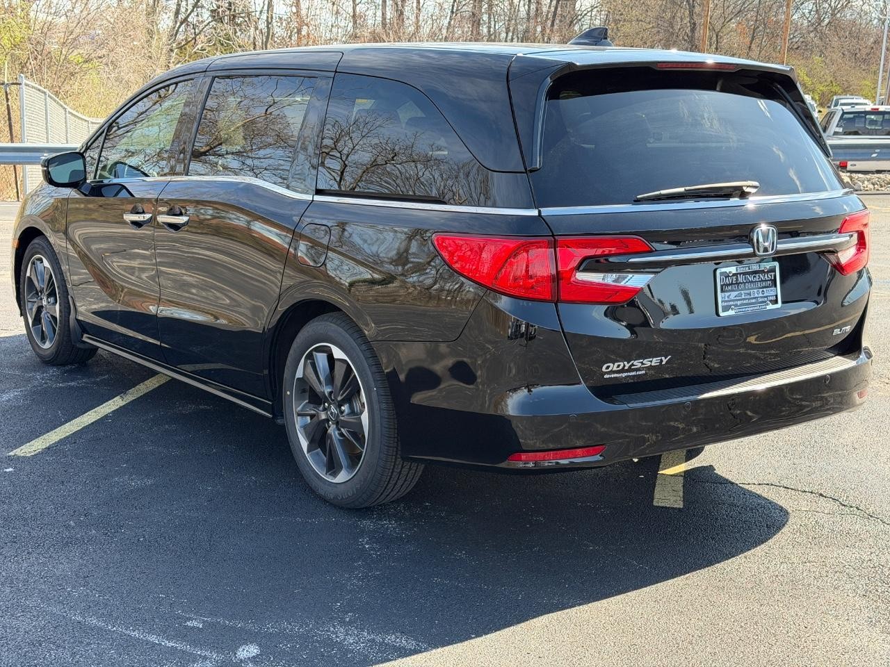 Honda Odyssey Vehicle Full-screen Gallery Image 06