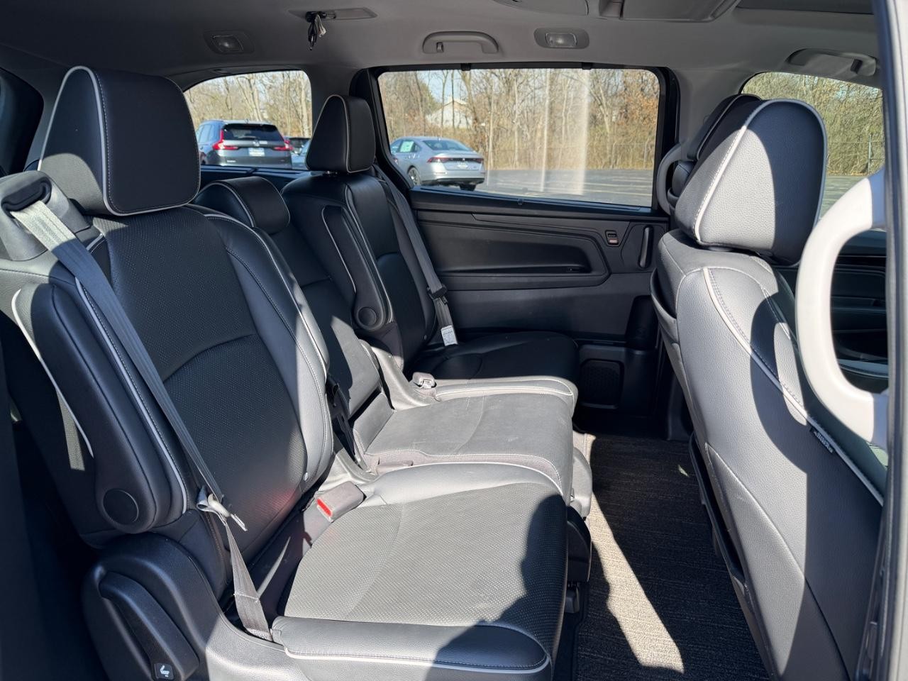 Honda Odyssey Vehicle Full-screen Gallery Image 08