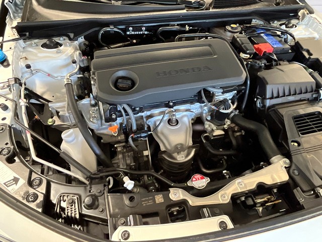 Honda Civic Hatchback Vehicle Full-screen Gallery Image 12