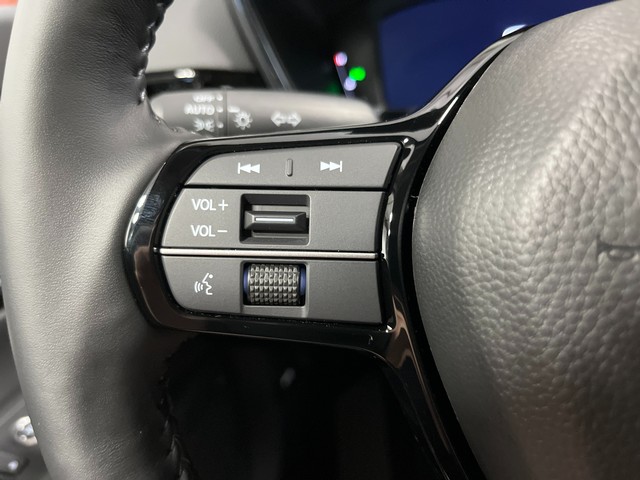 Honda CR-V Vehicle Full-screen Gallery Image 17