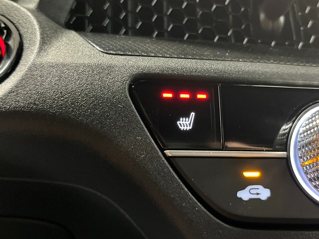 Honda CR-V Hybrid Vehicle Full-screen Gallery Image 21