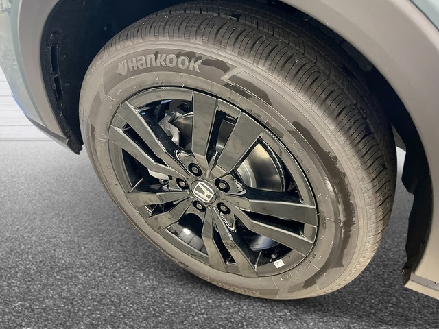 Honda HR-V Vehicle Full-screen Gallery Image 11