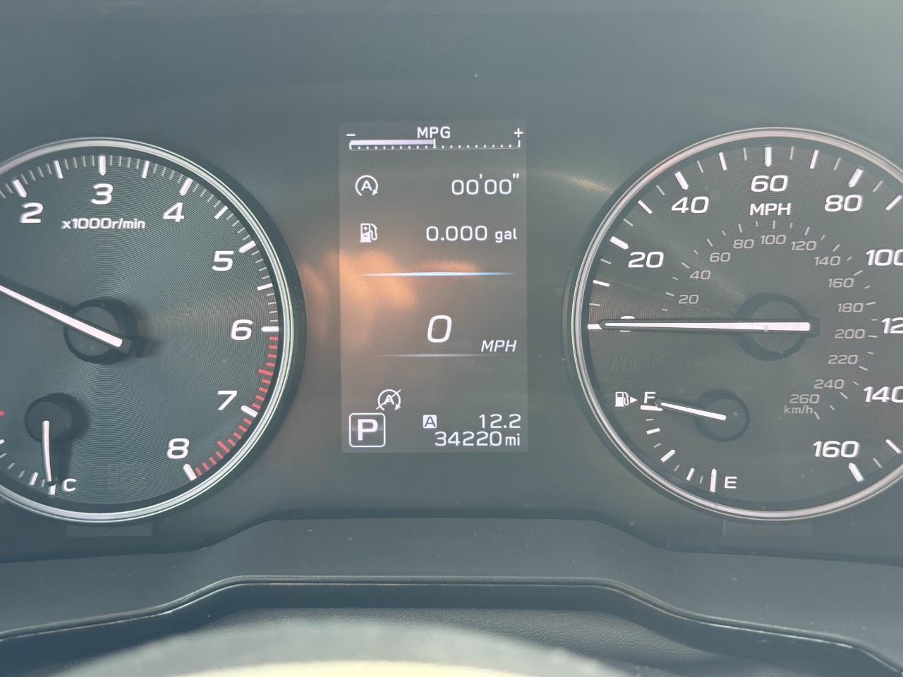 Subaru Legacy Vehicle Full-screen Gallery Image 21