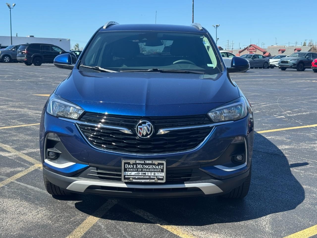 Buick Encore GX Vehicle Full-screen Gallery Image 10