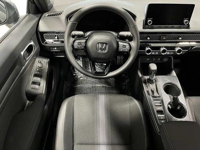 Honda Civic Hatchback Vehicle Full-screen Gallery Image 18