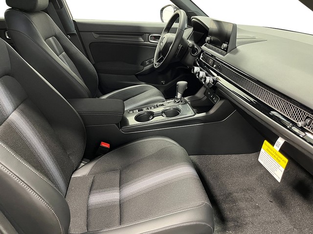 Honda Civic Hatchback Vehicle Full-screen Gallery Image 26