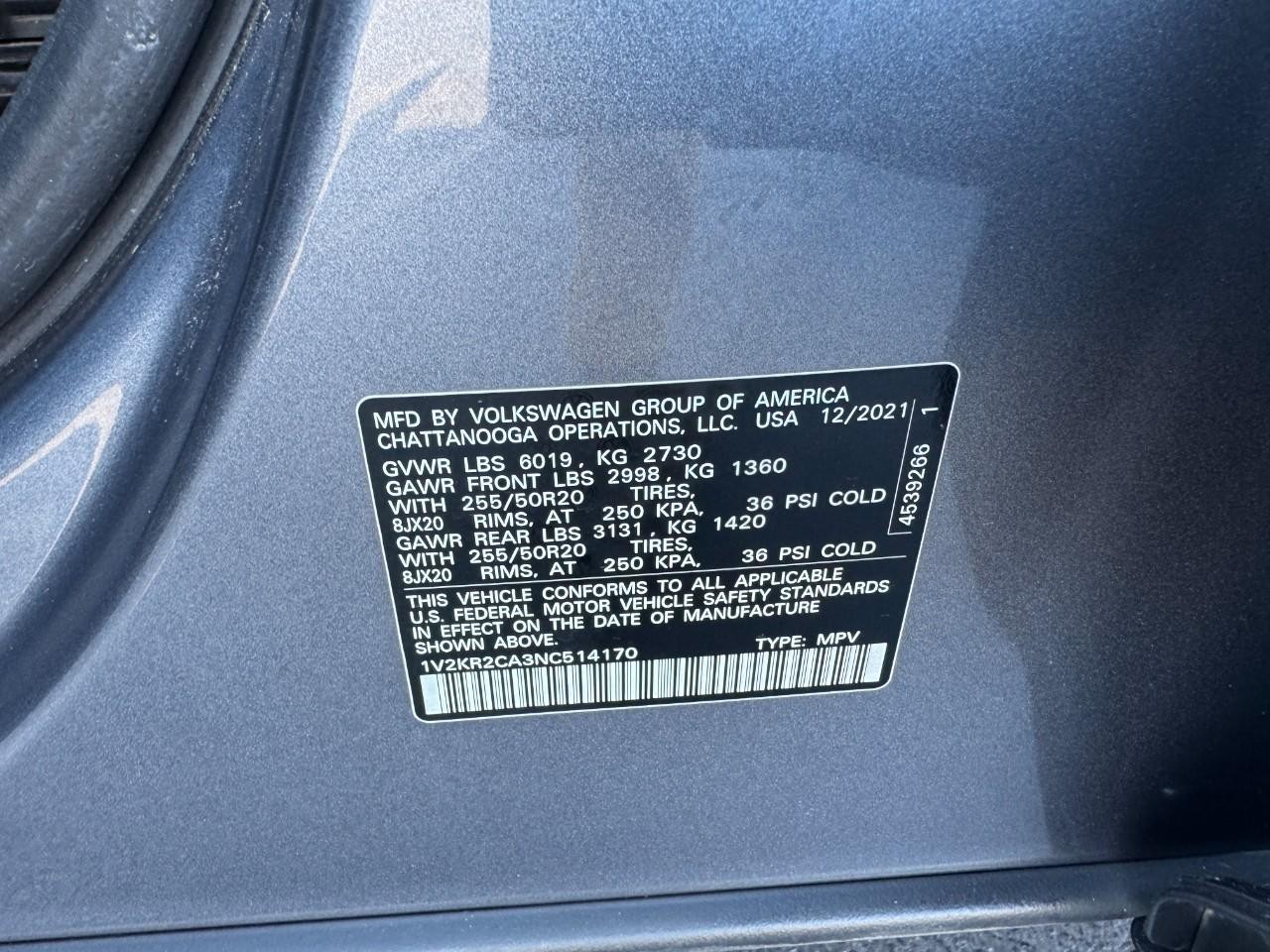 Volkswagen Atlas Vehicle Full-screen Gallery Image 24