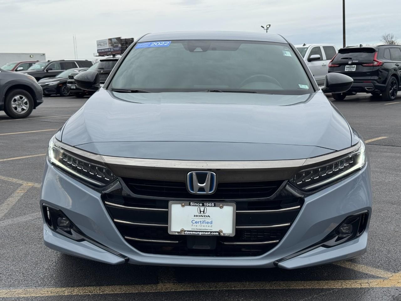Honda Accord Hybrid Vehicle Full-screen Gallery Image 10