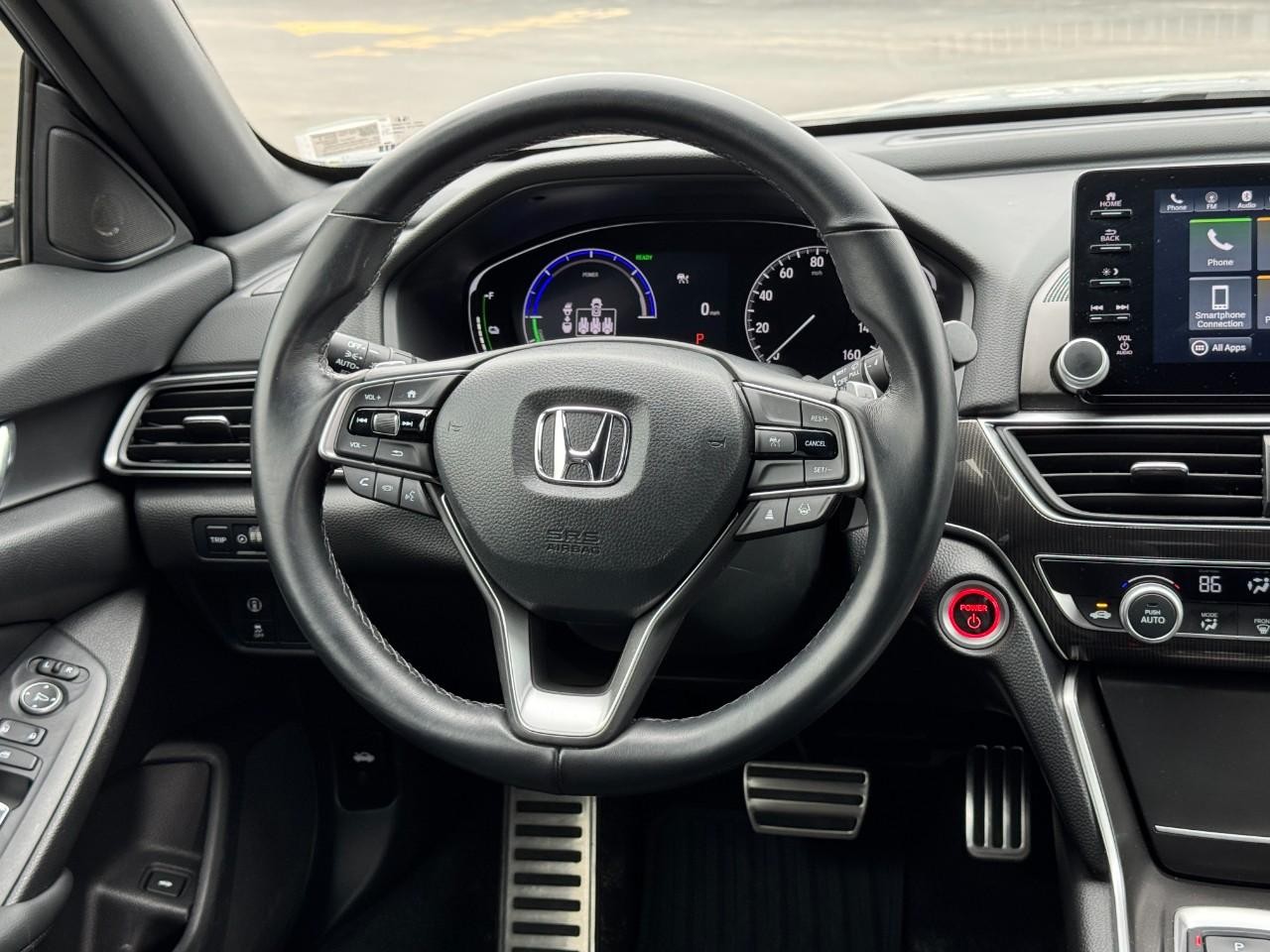 Honda Accord Hybrid Vehicle Full-screen Gallery Image 13