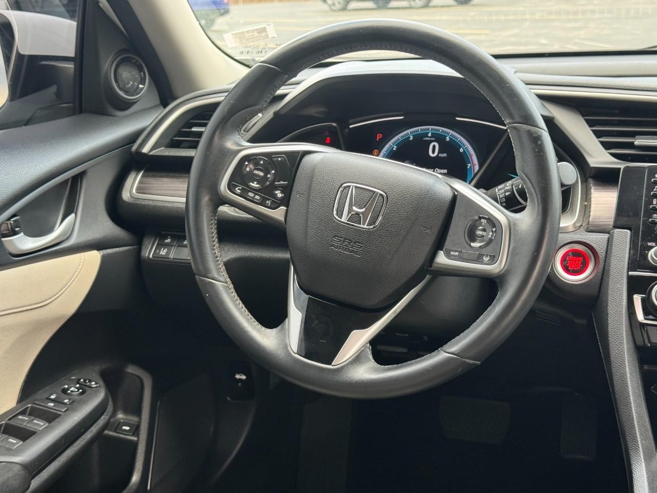 Honda Civic Sedan Vehicle Full-screen Gallery Image 12