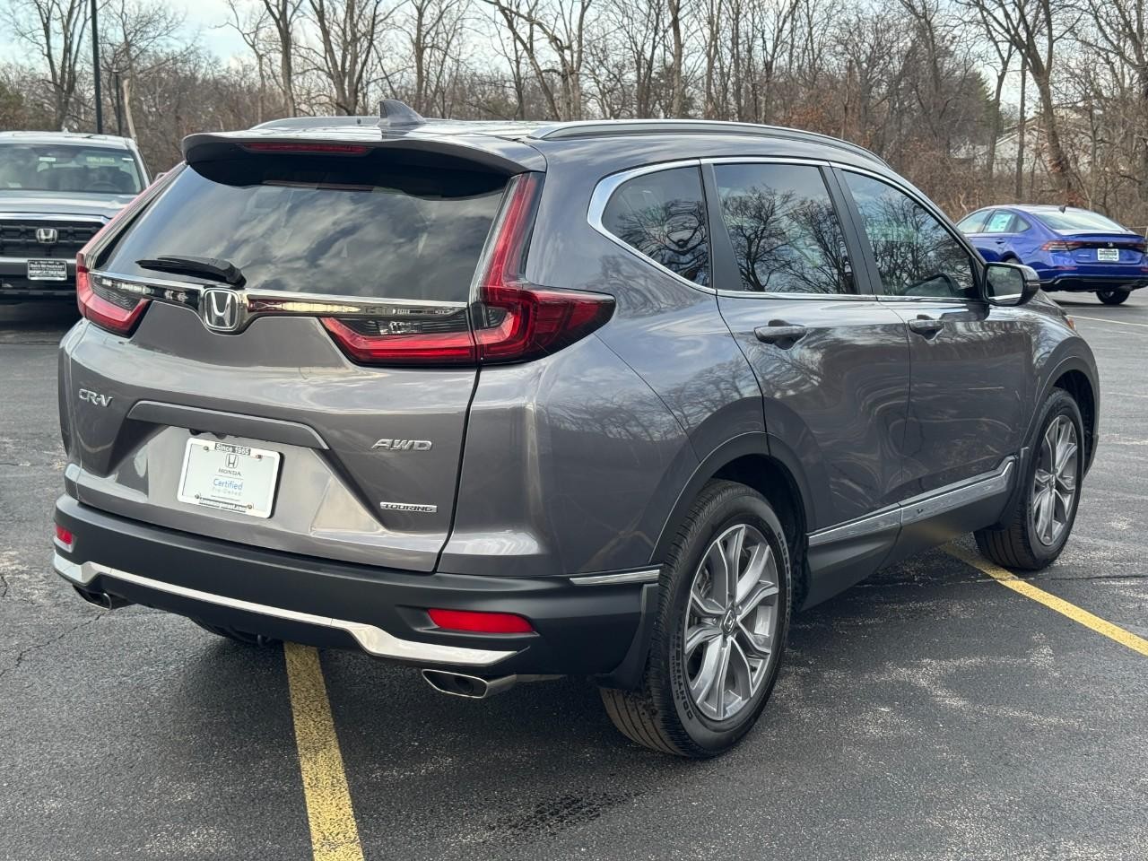 Honda CR-V Vehicle Full-screen Gallery Image 03