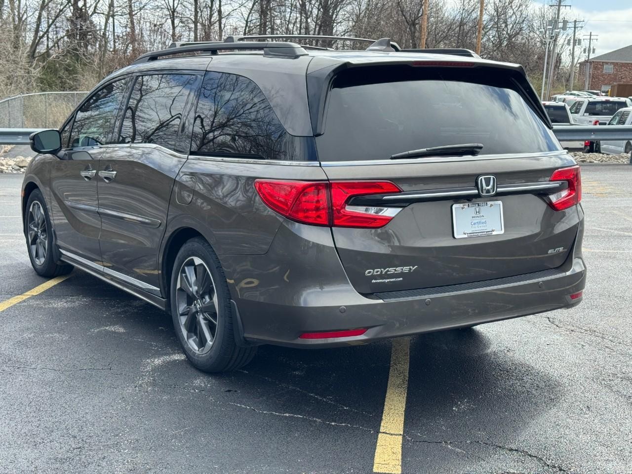 Honda Odyssey Vehicle Full-screen Gallery Image 07