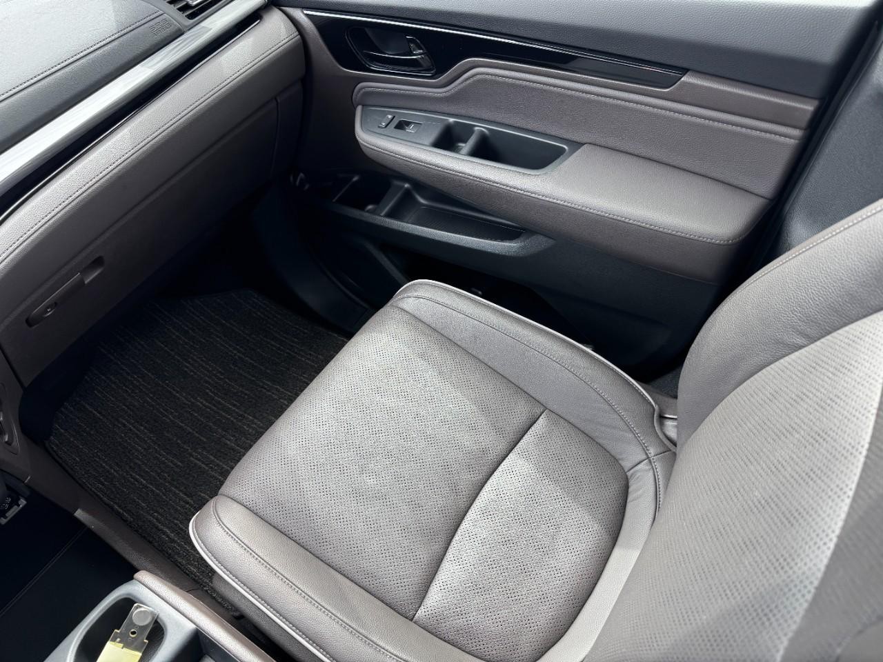 Honda Odyssey Vehicle Full-screen Gallery Image 16