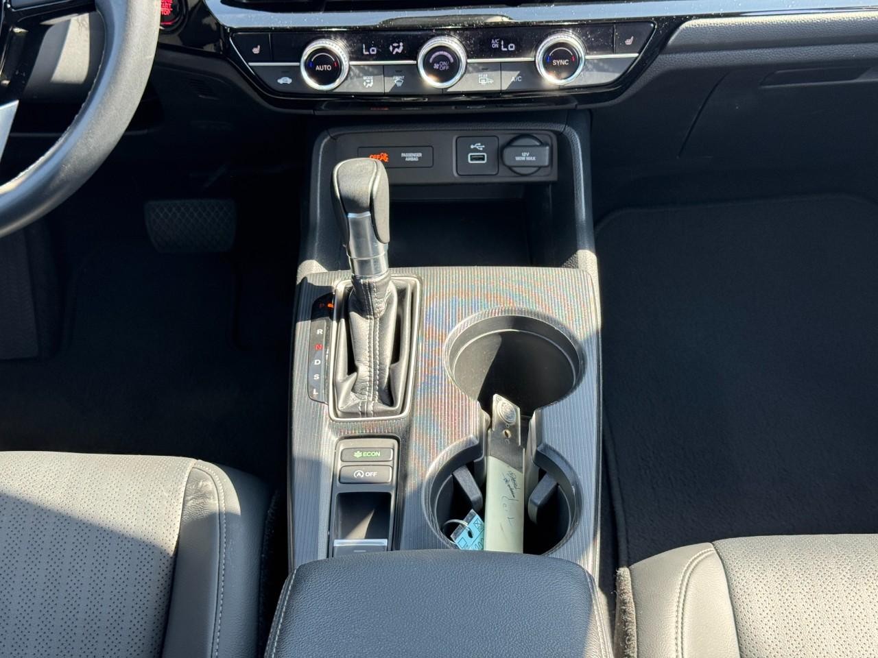 Honda Civic Hatchback Vehicle Full-screen Gallery Image 14