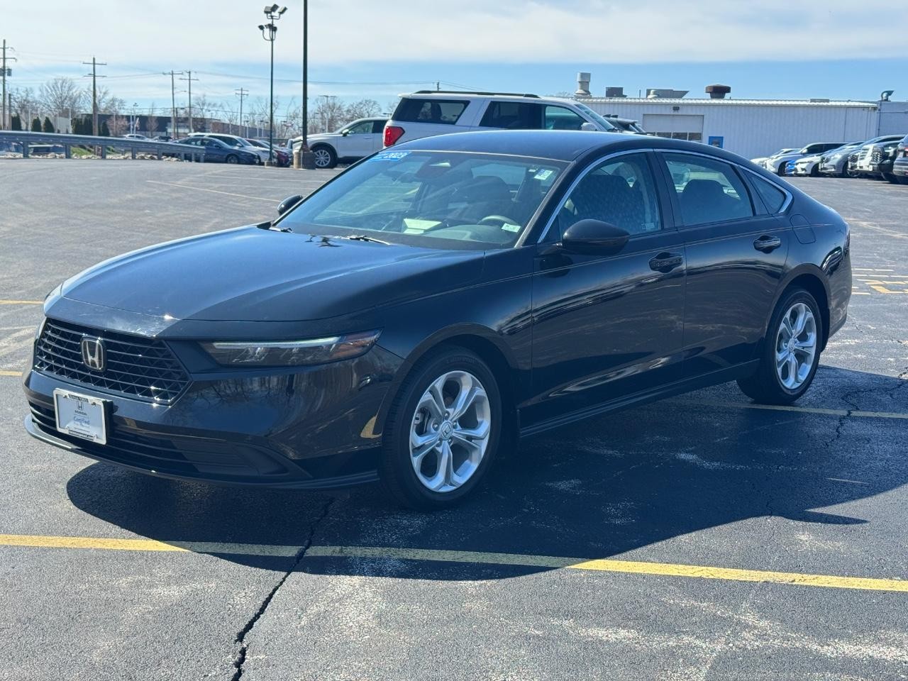 Honda Accord Sedan Vehicle Full-screen Gallery Image 07