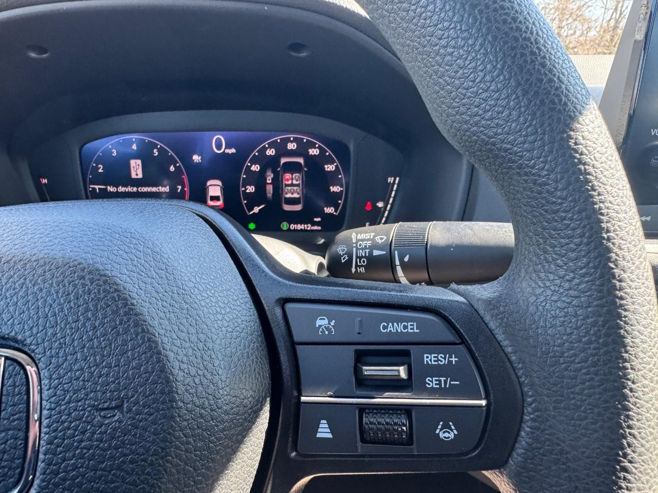 Honda Accord Sedan Vehicle Full-screen Gallery Image 22