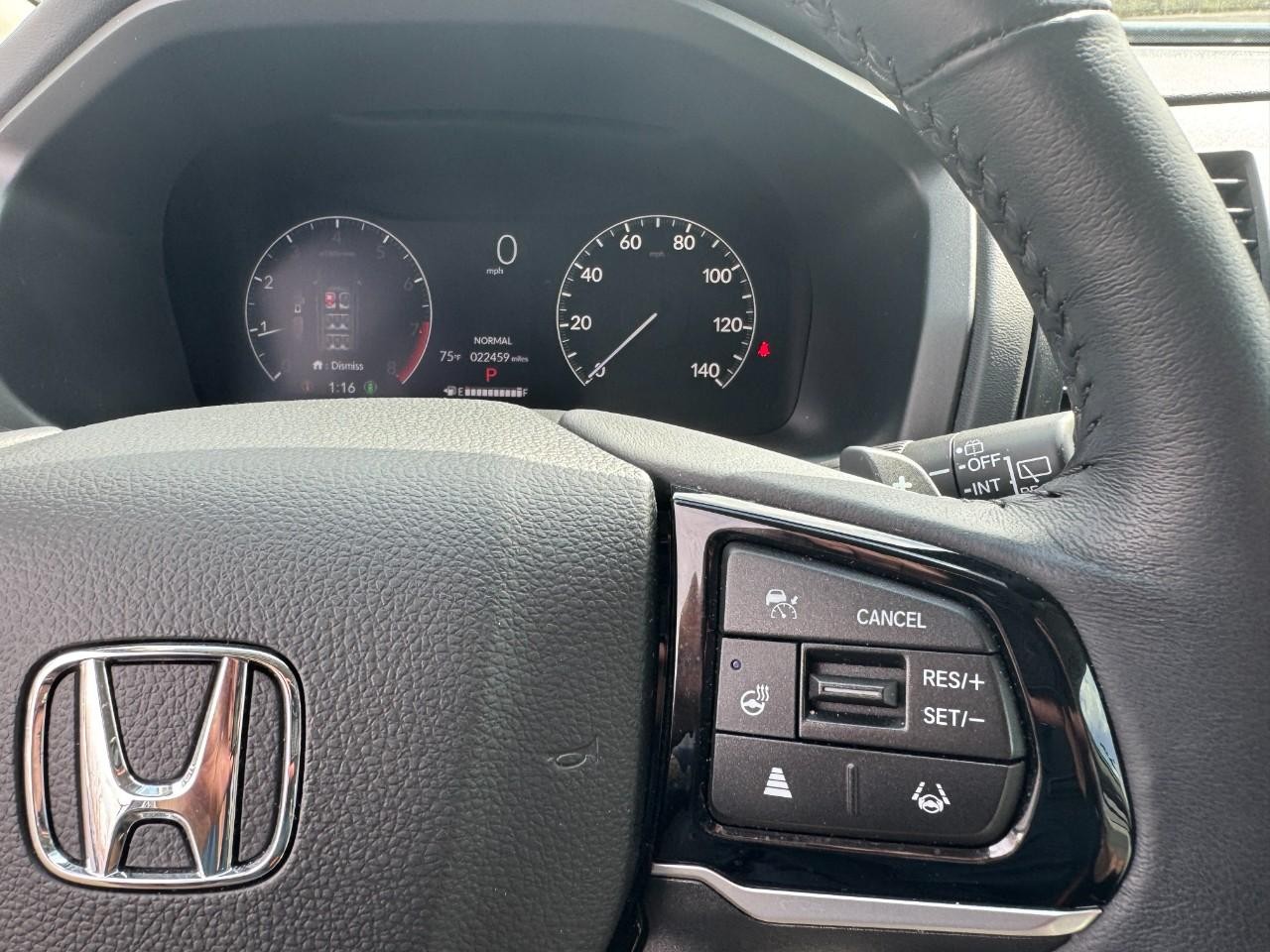 Honda Odyssey Vehicle Full-screen Gallery Image 23