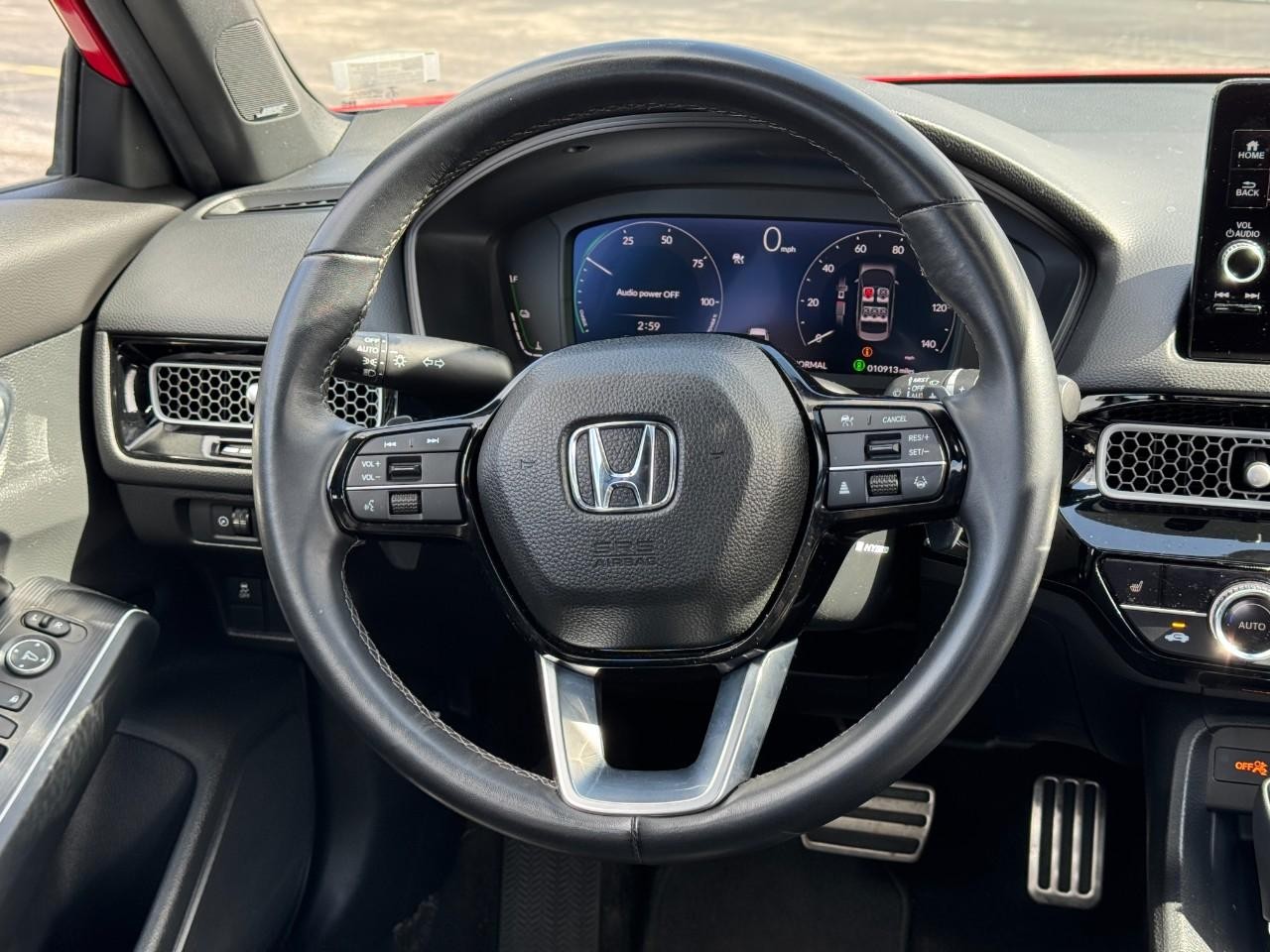 Honda Civic Sedan Hybrid Vehicle Full-screen Gallery Image 12