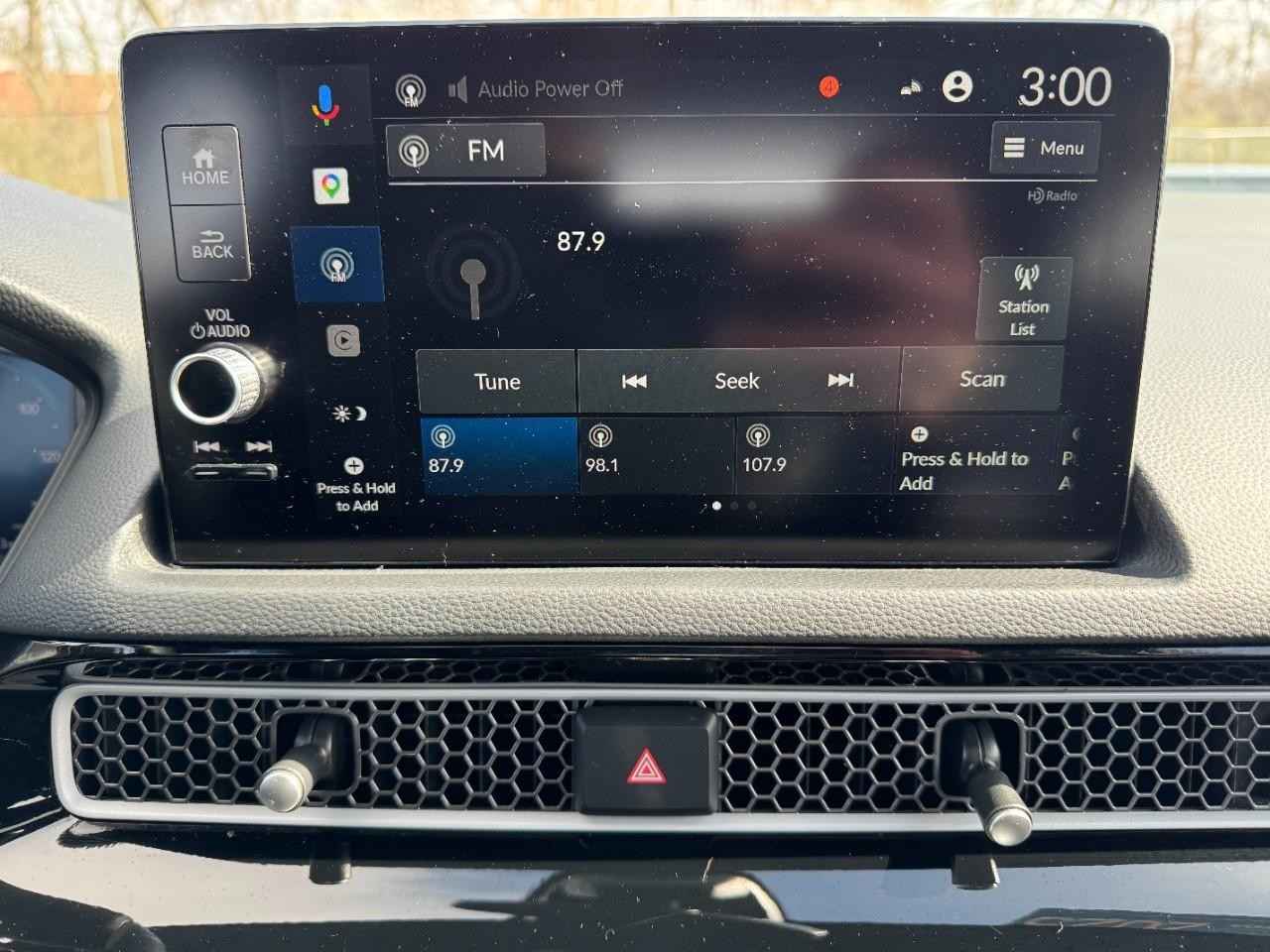 Honda Civic Sedan Hybrid Vehicle Full-screen Gallery Image 24