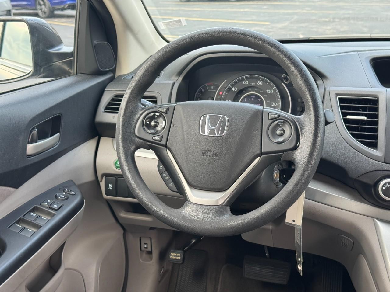 Honda CR-V Vehicle Full-screen Gallery Image 12