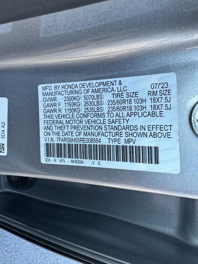 Honda CR-V Hybrid Vehicle Full-screen Gallery Image 30