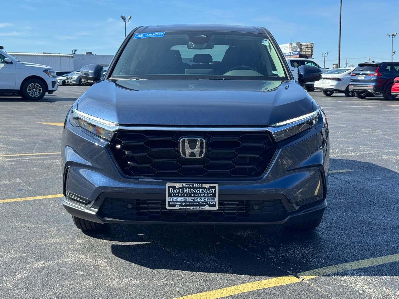 Honda CR-V Vehicle Full-screen Gallery Image 11