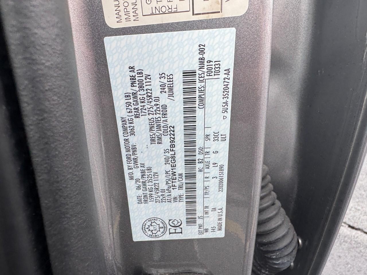 Ford F-150 Vehicle Full-screen Gallery Image 27